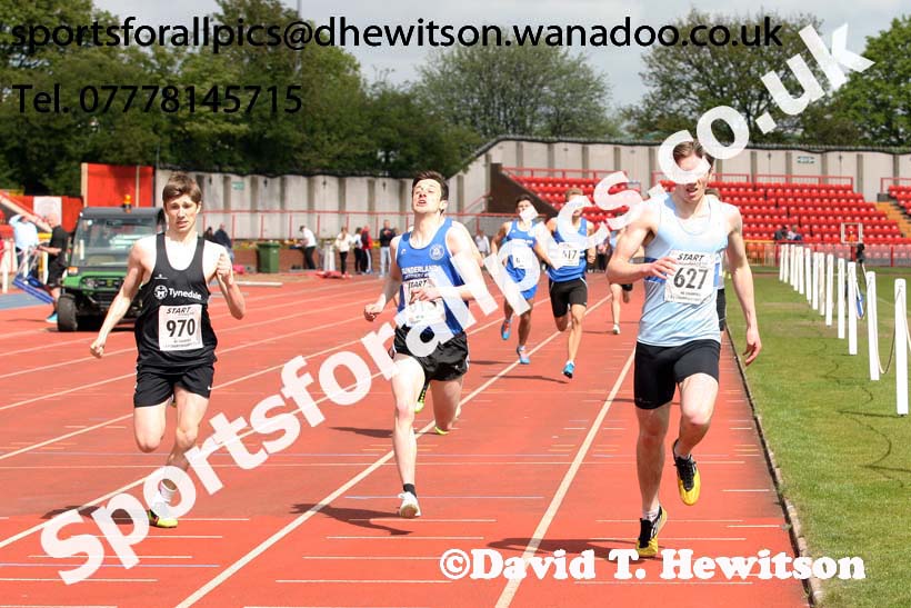 Mens under-20s 800 metres, North Eastern Track and Field Champs, Gateshead Stadium. Photo: David T. Hewitson/Sports for All Pics